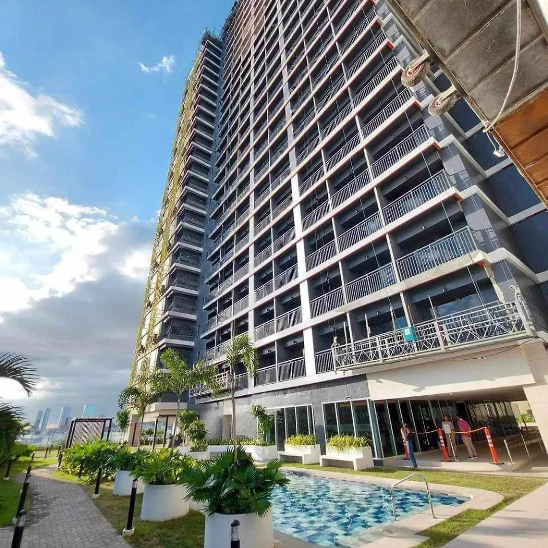 Avery'S Place At Smdc Red Res. Manila